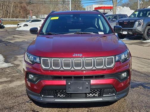 2022 Jeep Compass Latitude Lux
