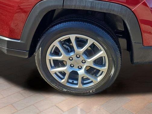 Velvet Red Pearlcoat 2022 Jeep Compass Latitude Lux