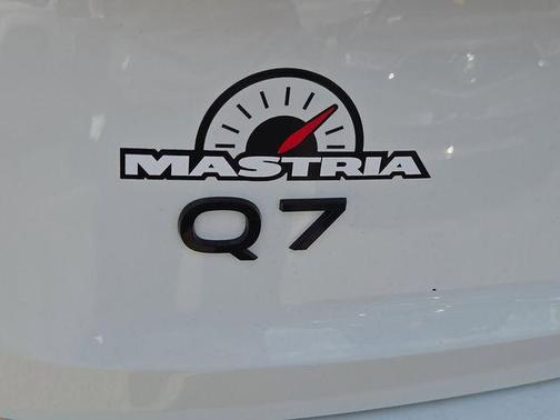 Carrara White 2025 Audi Q7 55 Premium Plus