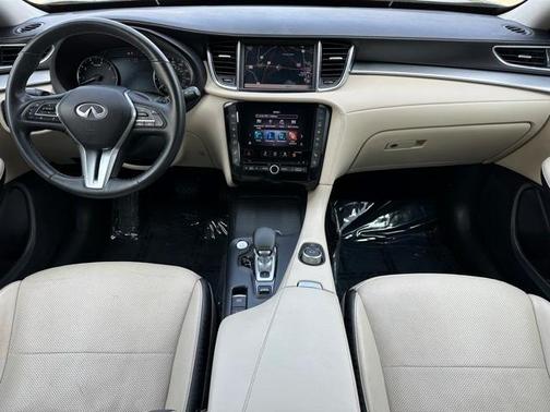2022 INFINITI QX50 ESSENTIAL