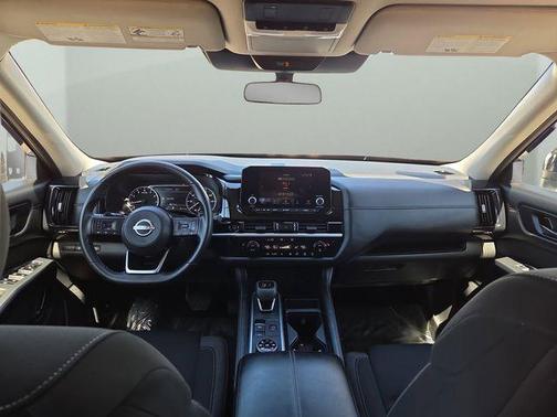 Deep Ocean Blue 2025 Nissan Pathfinder SV