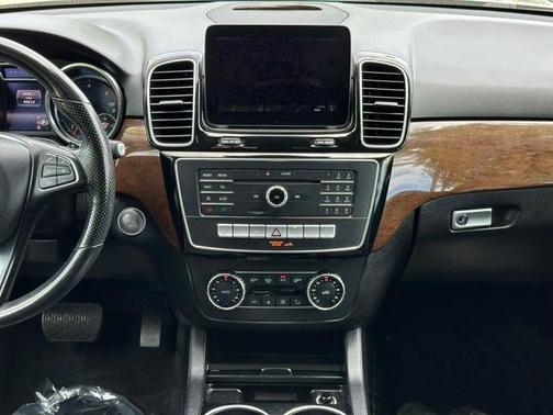 2016 Mercedes-Benz GLE-Class GLE 300d 4MATIC