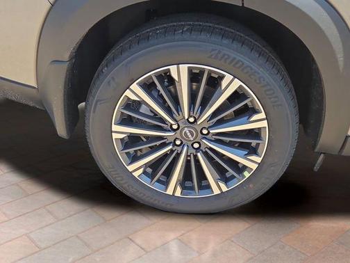 Gun Metallic 2026 Nissan Pathfinder Platinum