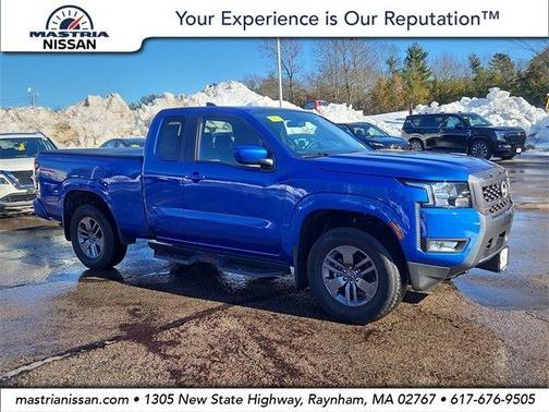 2025 Nissan Frontier SV