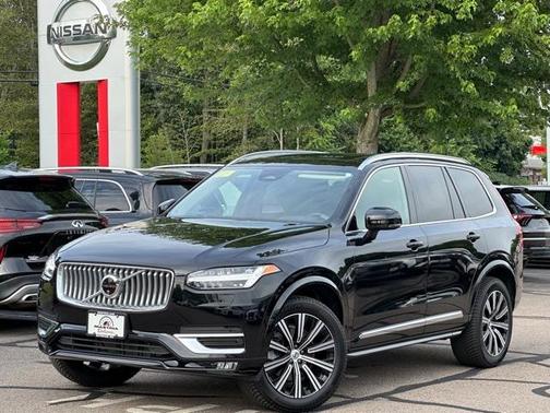 2024 Volvo XC90 B6 Plus Bright Theme 7-Seater