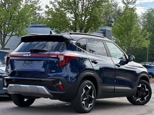 2025 Kia Seltos EX
