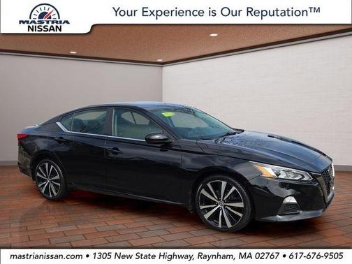 Black 2021 Nissan Altima 2.5 SR