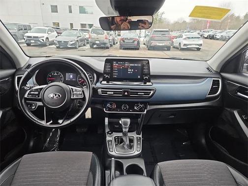 2021 Kia Seltos S