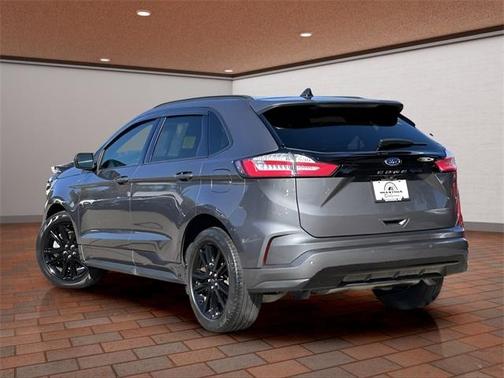 2022 Ford Edge ST Line