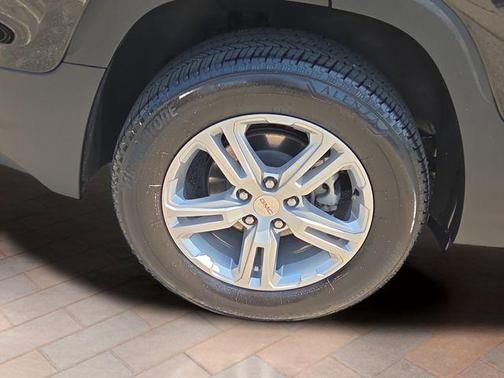 Ebony Twilight Metallic 2024 GMC Terrain SLE