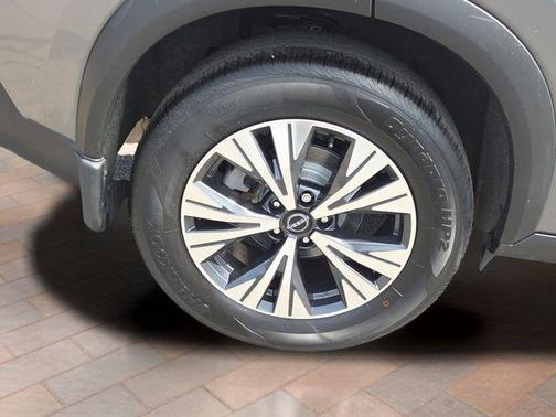 Gun Metallic 2023 Nissan Rogue SV