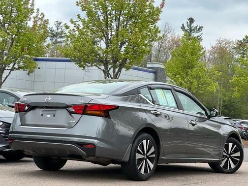 2022 Nissan Altima 2.5 SV