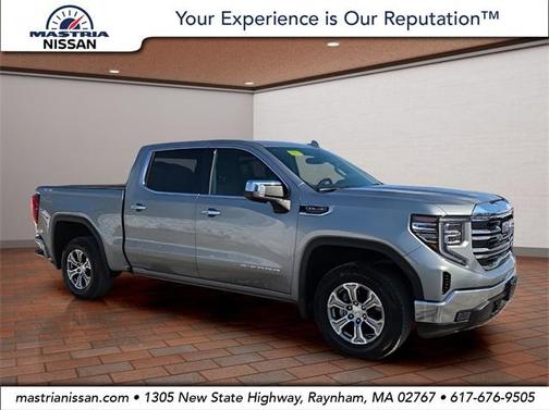 2025 GMC Sierra 1500 SLT