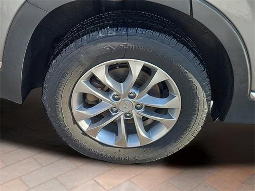 2019 Hyundai SANTA FE 2.4 SE