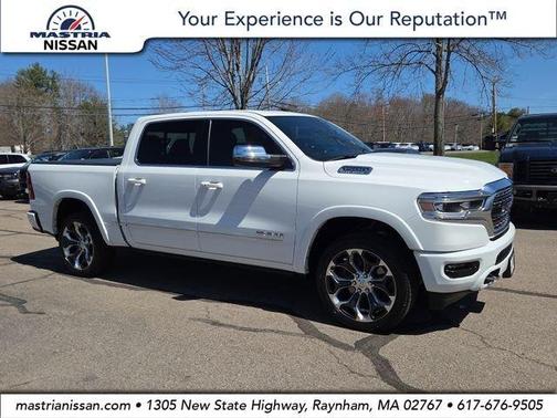Bright White Clearcoat 2023 RAM 1500 Limited