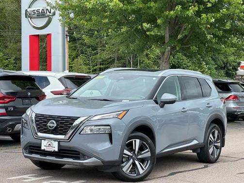 2022 Nissan Rogue SL