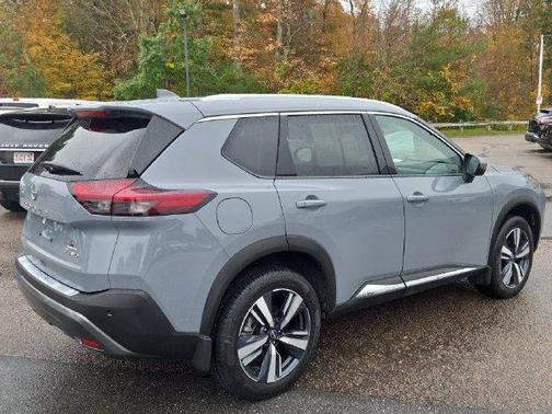 Boulder Gray Pearl 2023 Nissan Rogue SL