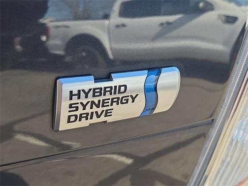 2015 Toyota Prius Four