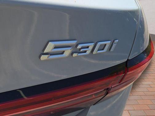 Gray Metallic 2026 BMW 530 i xDrive
