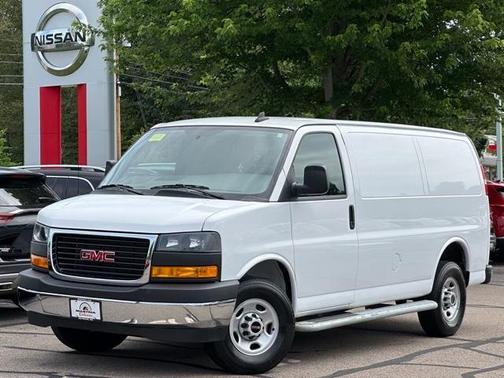 2023 GMC Savana 2500 Work Van