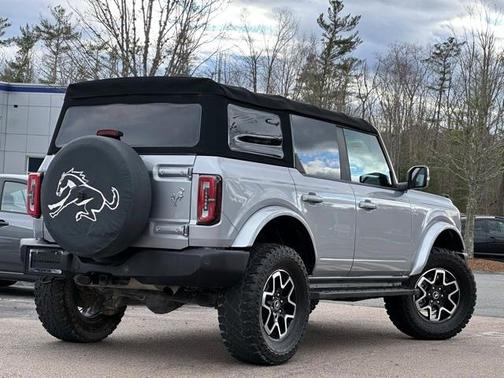 2022 Ford Bronco Outer Banks