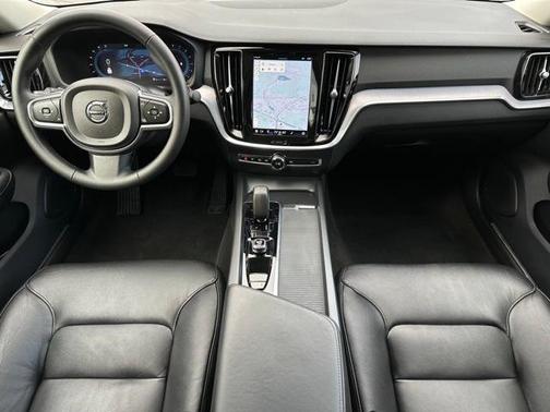 2025 Volvo S60 B5 Core