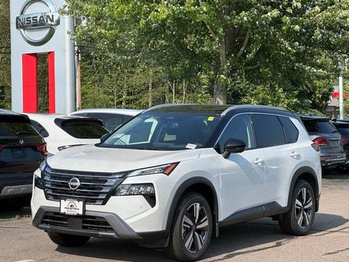 2025 Nissan Rogue SL