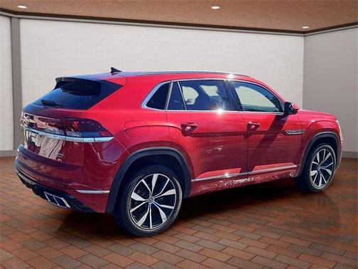 2025 Volkswagen Atlas Cross Sport 2.0T SEL Premium R-Line