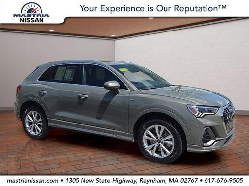 Chronos Gray Metallic 2025 Audi Q3 45 S line Premium