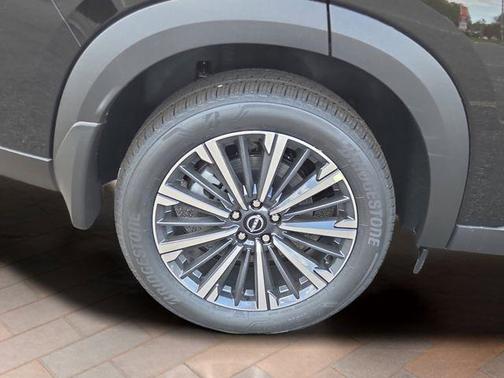 Black 2026 Nissan Pathfinder Platinum