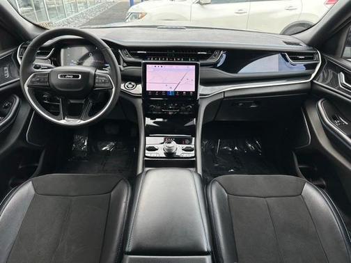 2024 Jeep Grand Cherokee 4xe Trailhawk