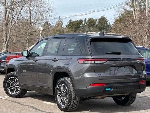 2024 Jeep Grand Cherokee 4xe Trailhawk