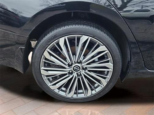 2024 Nissan Altima 2.5 SL