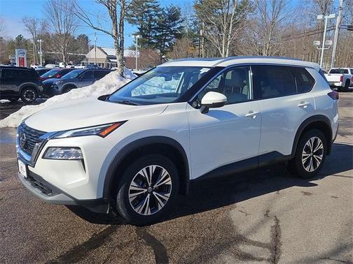 2021 Nissan Rogue SV