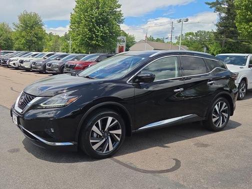 Black 2023 Nissan Murano SL