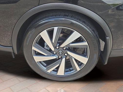 Black 2023 Nissan Murano SL