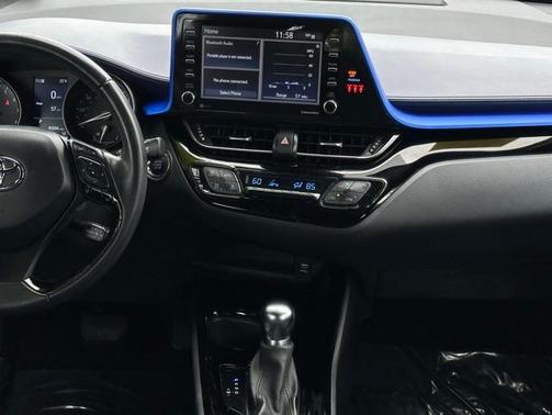 2021 Toyota C-HR XLE