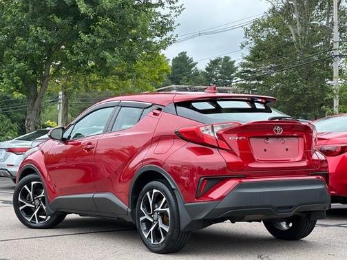 2021 Toyota C-HR XLE