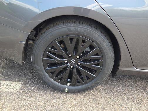 Gun Metallic 2026 Nissan Altima 2.5 SV