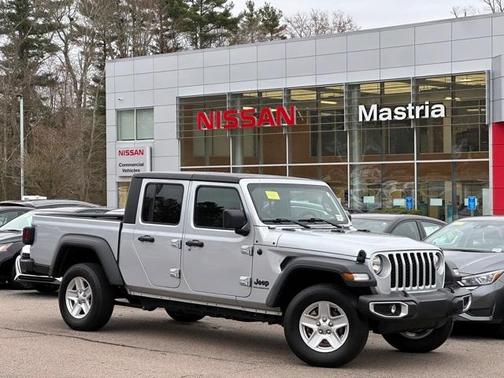 2023 Jeep Gladiator Sport