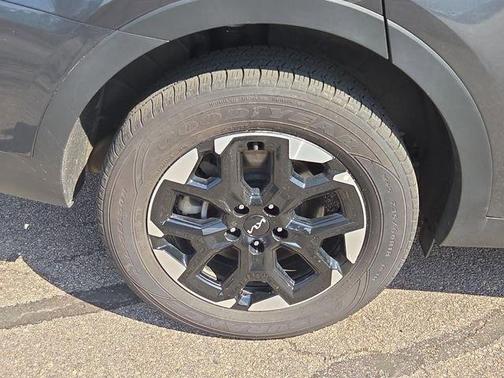 Gravity Gray 2024 Kia Sorento S