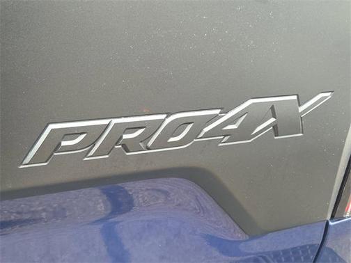 2024 Nissan Titan PRO-4X