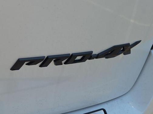 Aspen White / Super Black 2026 Nissan Armada PRO-4X