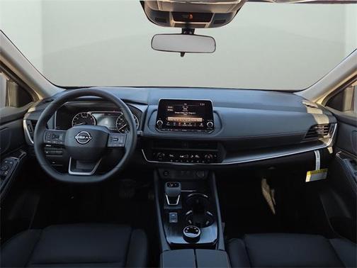 2026 Nissan Rogue DA