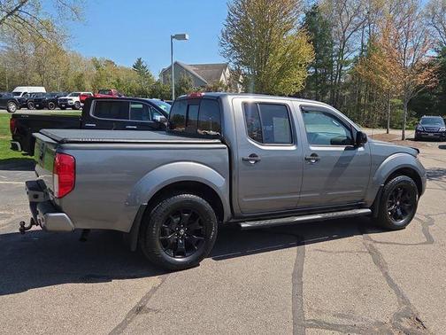 Gun Metallic 2020 Nissan Frontier SV