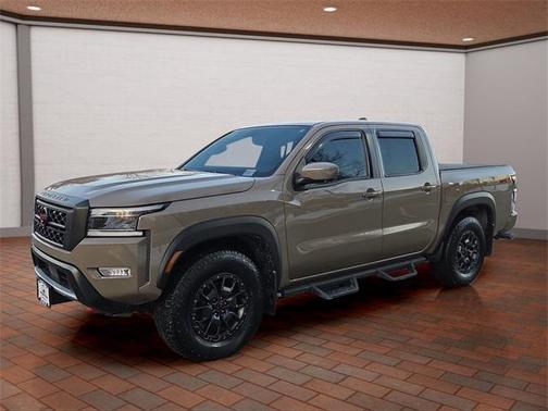2022 Nissan Frontier PRO-4X