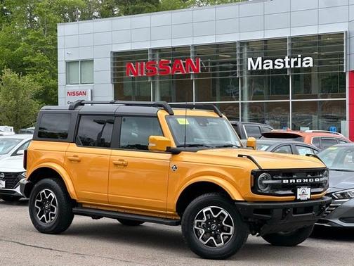 2022 Ford Bronco Outer Banks