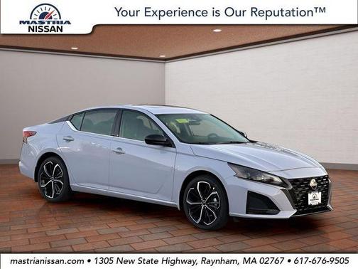 Gray Sky Pearl 2025 Nissan Altima SR