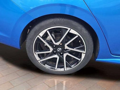 2t Blu Blk Roof 2024 Nissan Sentra SR
