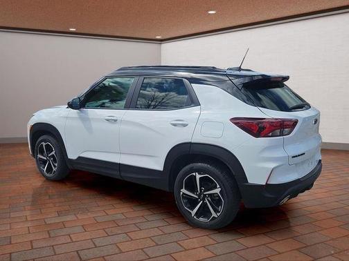 Summit White 2023 Chevrolet Trailblazer RS